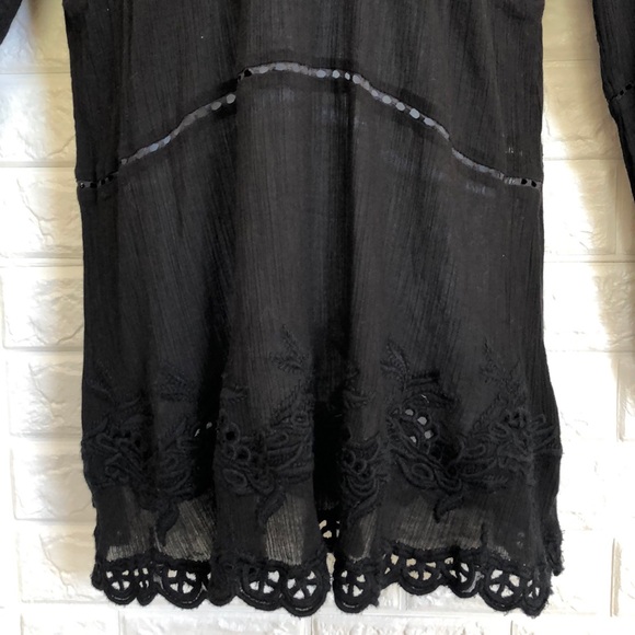 Boston Proper semi sheer gauze crochet detail top - Picture 4 of 11